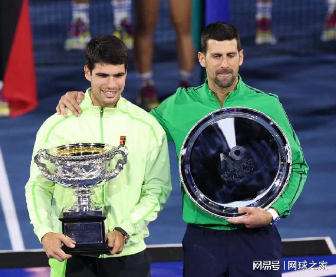 hth平台-新华社罕见撰文焦科维奇没输，法大炮自伤退赛，王炸组合抢十胜